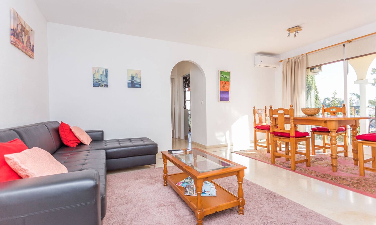 Torreblanca Apartment | Peaceful 2BR apt. with IPTV/WIFI/AC/POOL