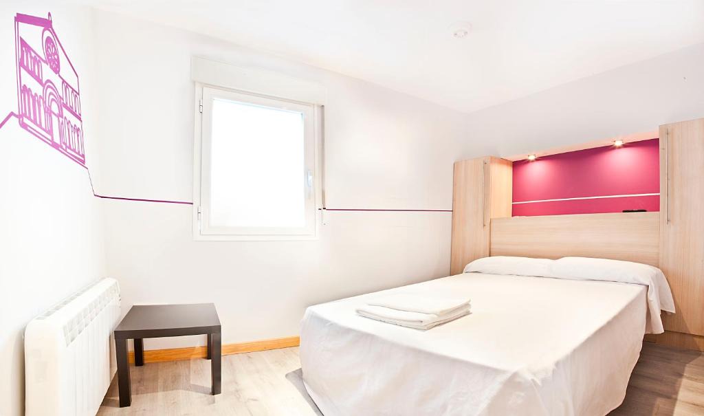 Soria Hostel | Pensión Herradores