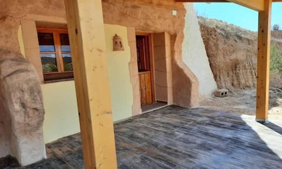 El Partidor House | Pet-Friendly Holiday Home '1 - Casa Cueva 1 habitación altillo'