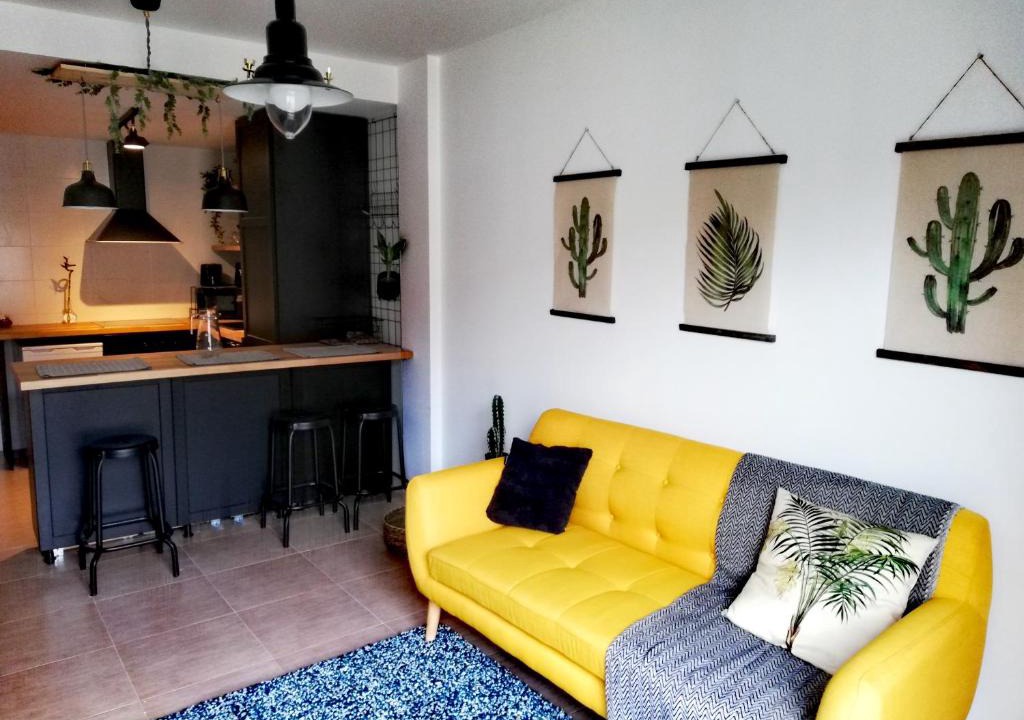 Ares Apartment | Pintoresco piso a 5 min de la playa wifi/Netflix