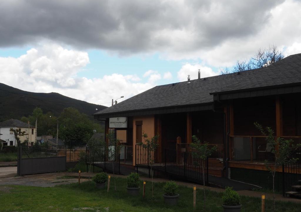 Candin House | Planet Ancares