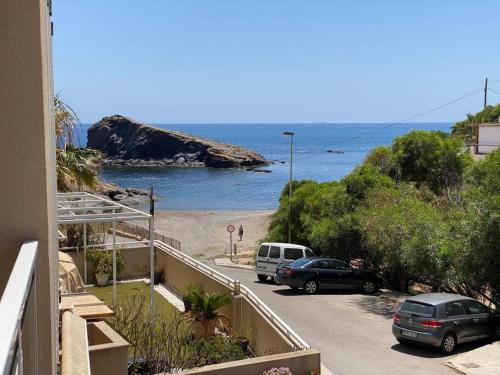 Cala Reona Apartment | Precioso apartamento primera línea de playa