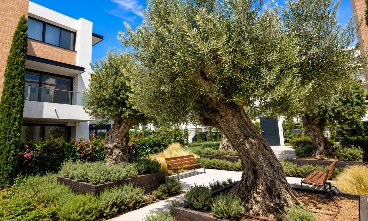 Estepona Apartment | Premium Extended-Stay 2-Bed Apartment in Estepona