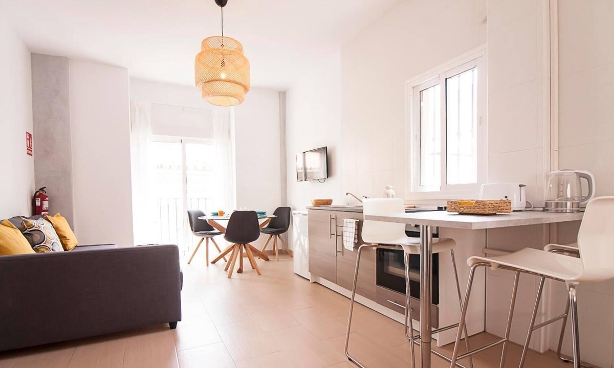 Lagunillas Hostel | Rayito 1A FreshApartments by Bossh!
