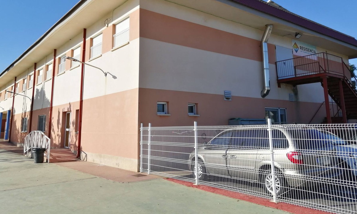 Los Alcazares Hostel | Residencia Las Claras del Mar Menor - Hostel