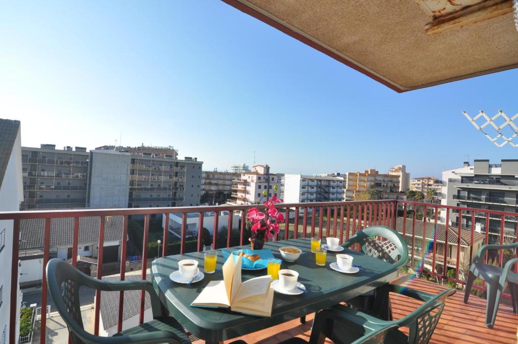 Santa Margarida Apartment | Rnet - Casablanca