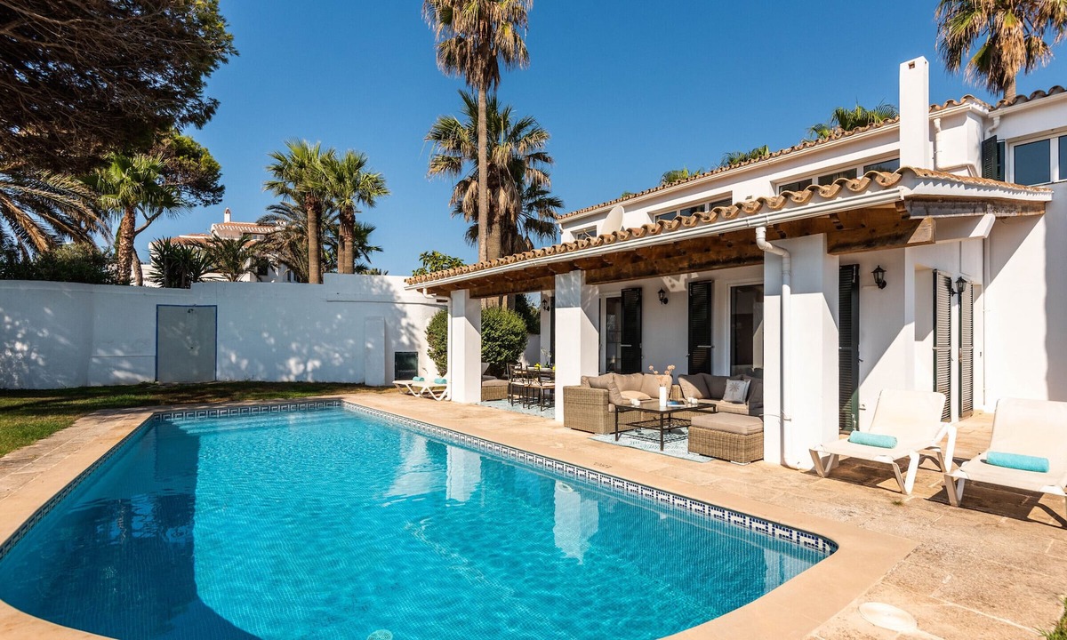 Sol del Este Villa | Roxana 3 bedroom villa, Es Castell