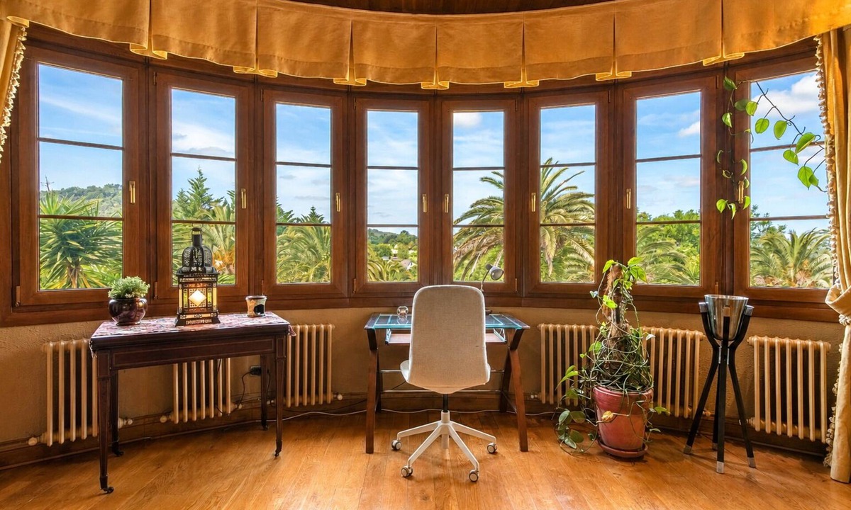 Berreaga-Mendi Villa | Royal Suite at Basquepalace