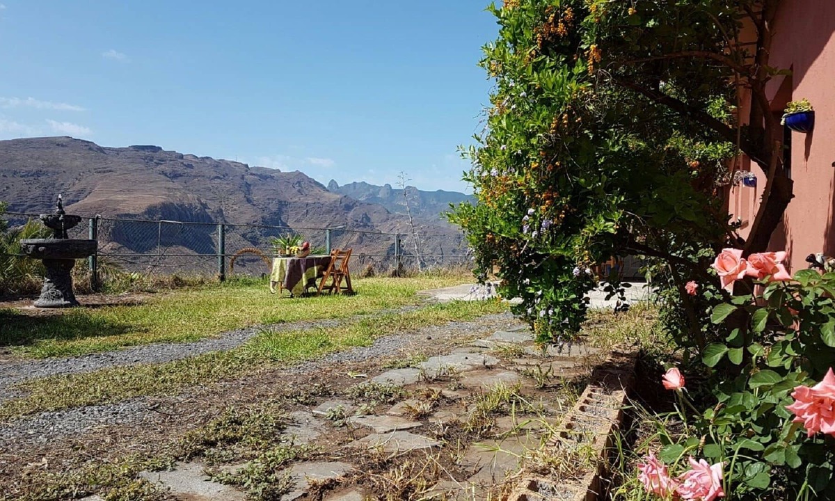 San Sebastian de la Gomera House | RURAL SPACE WITH BEAUTIFUL VIEWS TO THE SEA AND THE MOUNTAIN.