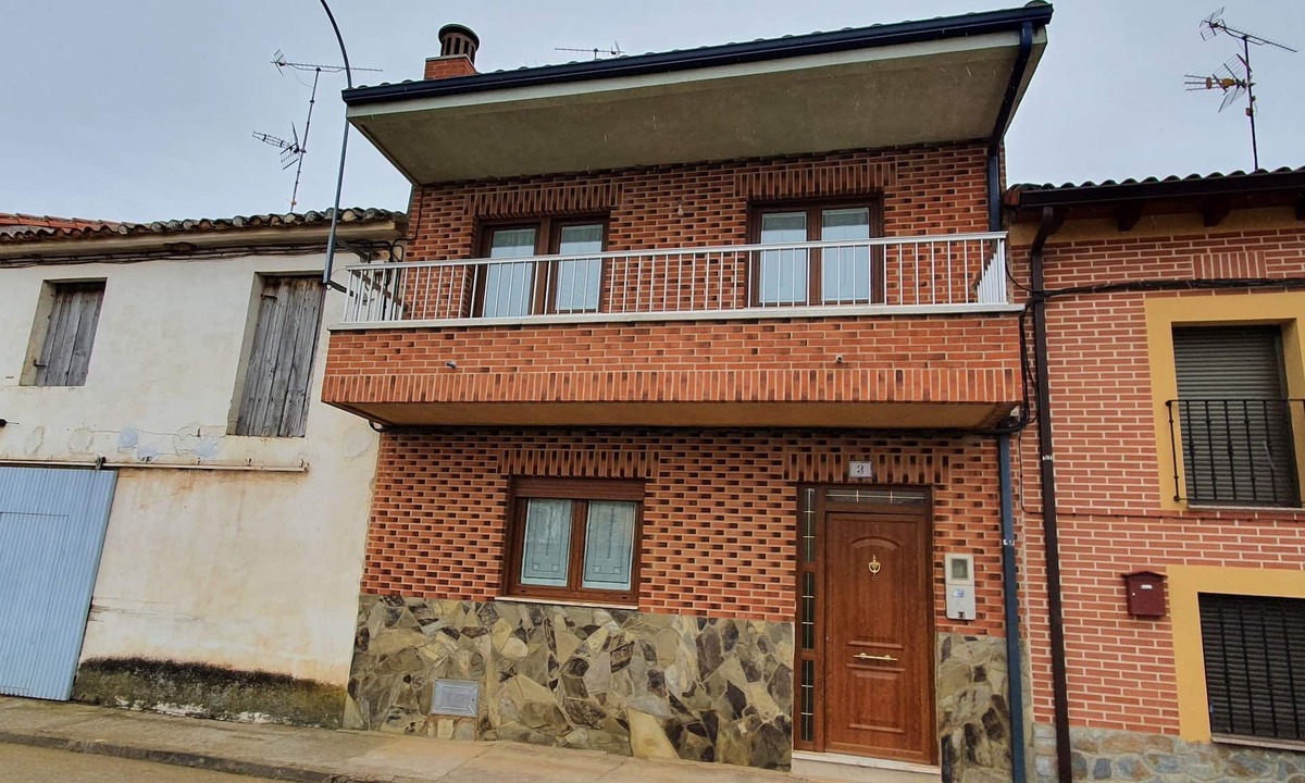 Gordoncillo Ski Chalet | RURAL ENVIRONMENT, land of fields and vineyards.GORDONCILLO