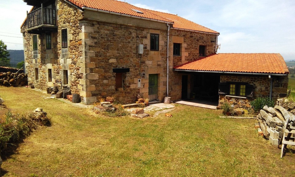 Bezana Cottage | RURAL HOUSE IN FULL NATURE
