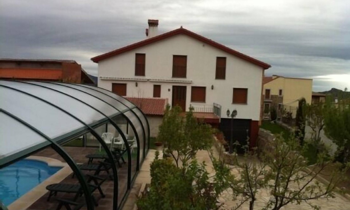 La Hoya Cottage | Rural House La Covatilla Refuge I, II, III and IV * for 4-6 people