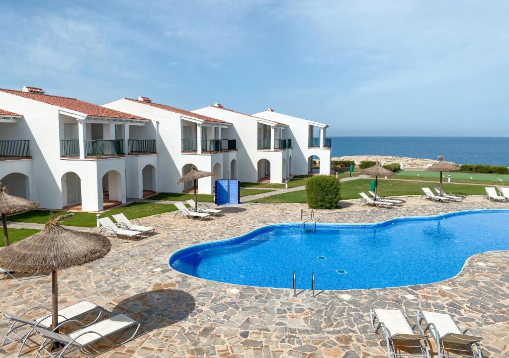 Cales Piques Hotel | RVHotels Sea Club Menorca