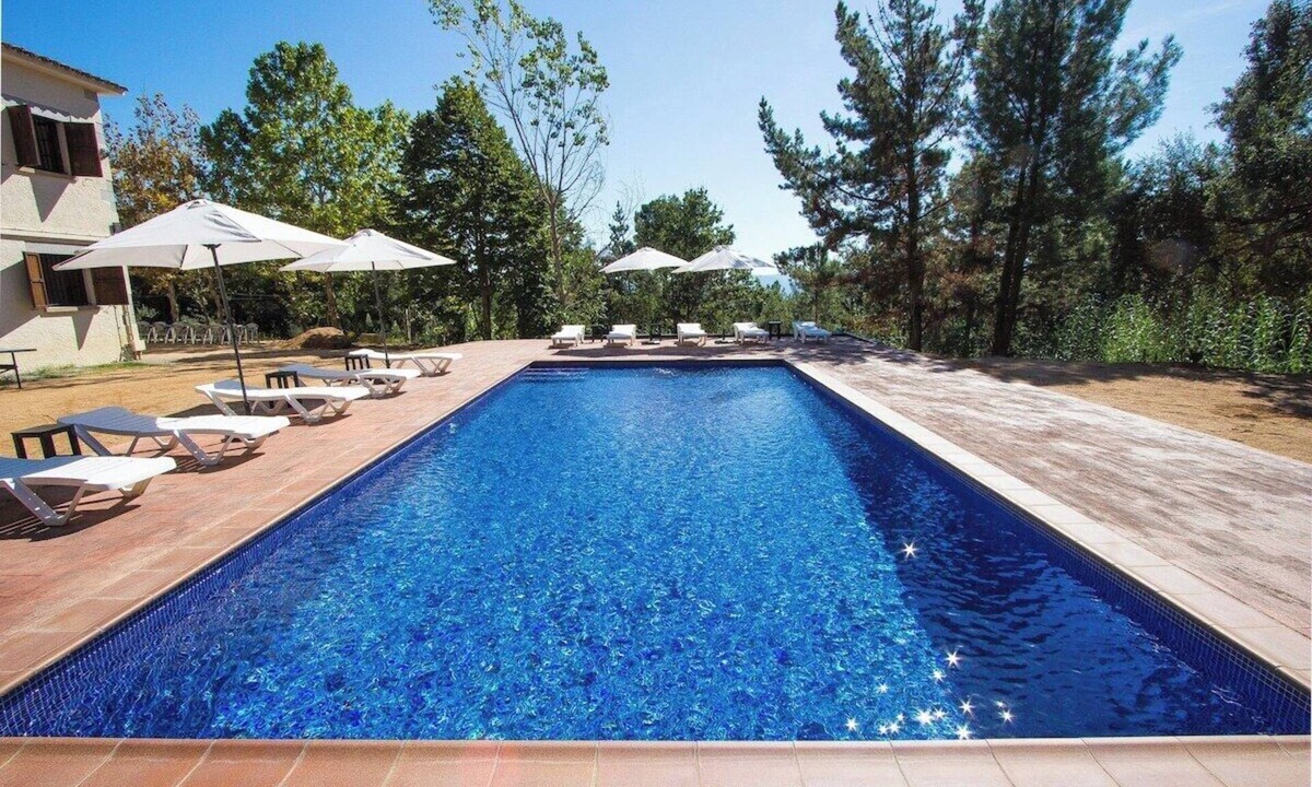 Riells i Viabrea Villa | Saucy Chateau for 24 pax - close to Blanes!