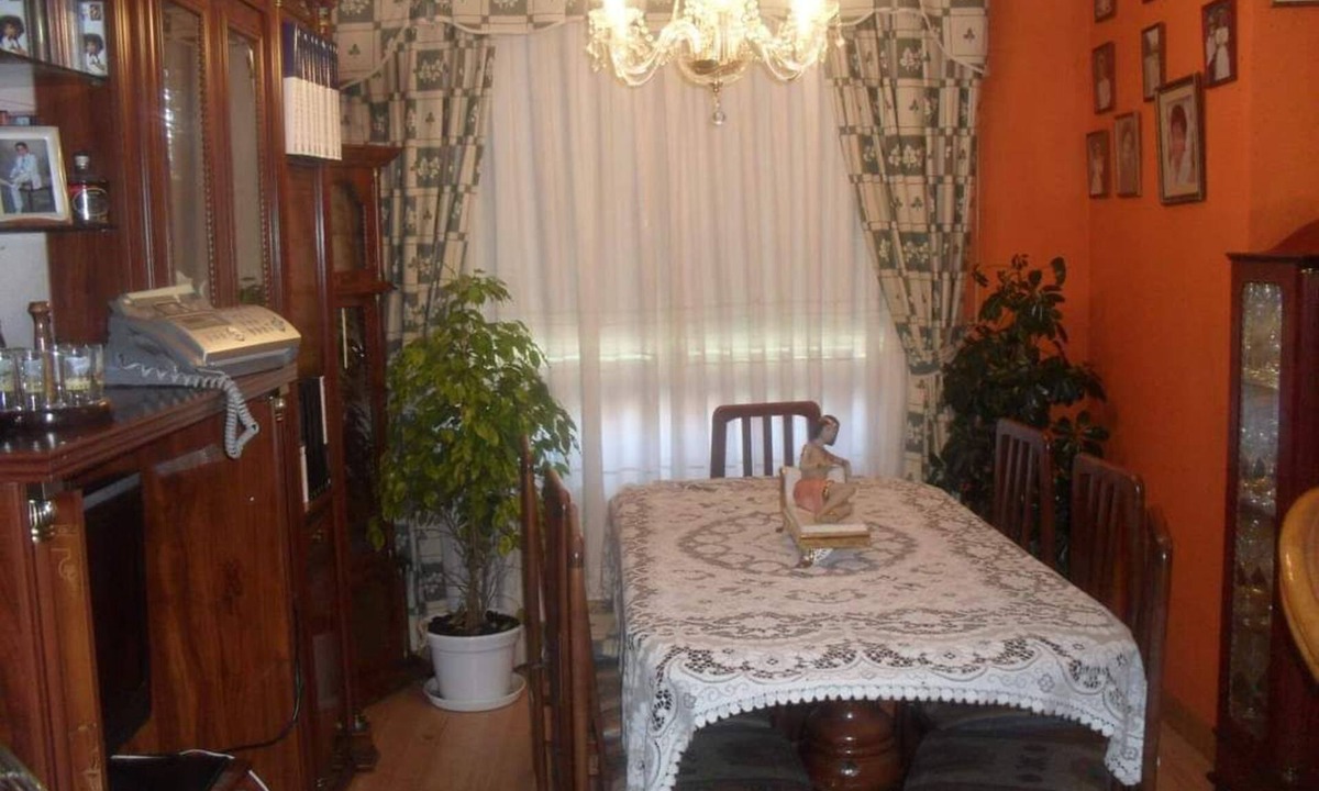 Carbajal de la Legua Apartment | Seasonal apartment rental