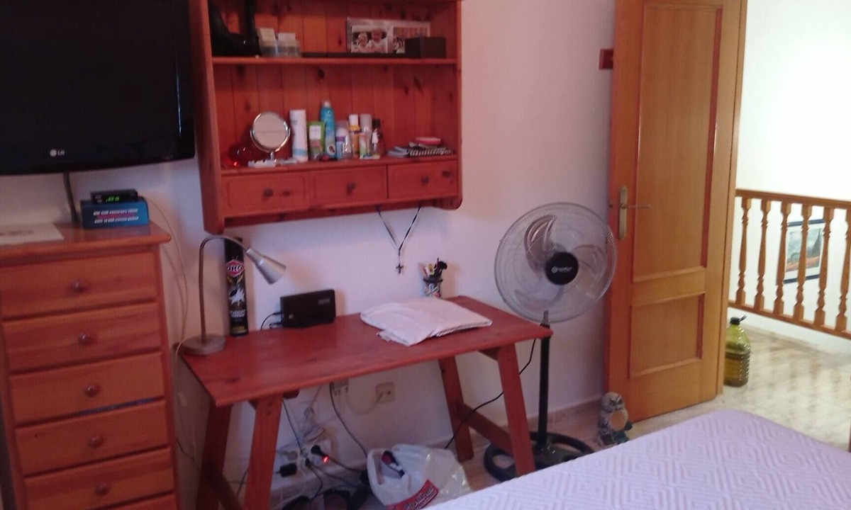 Pilar de la Horadada Ski Chalet | Semi-detached villa in private residential with pool