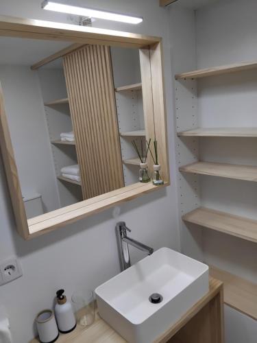 A Estrada Apartment | Sita