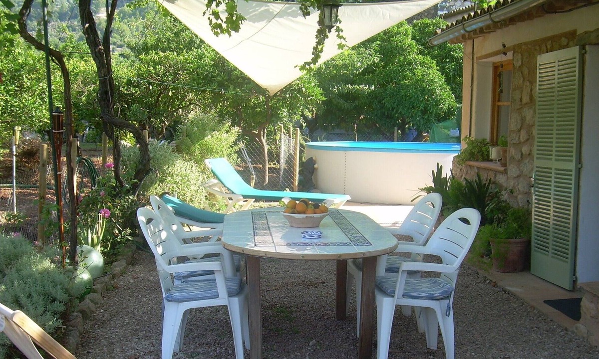 Biniaraix Cottage | Small garden with pool and views of the Sierra de Tramontana with free WIFI