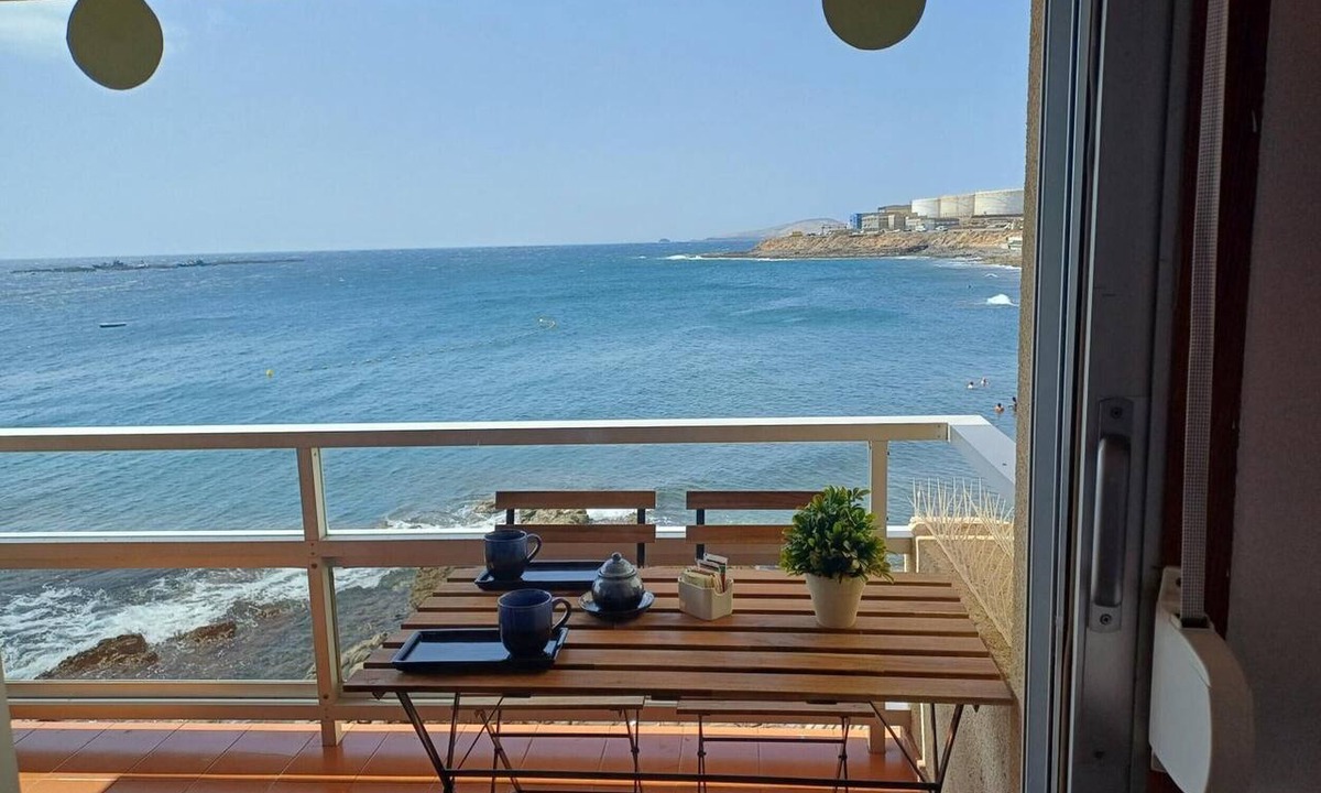 Melenara House | Sobre el Mar by CanariApartment