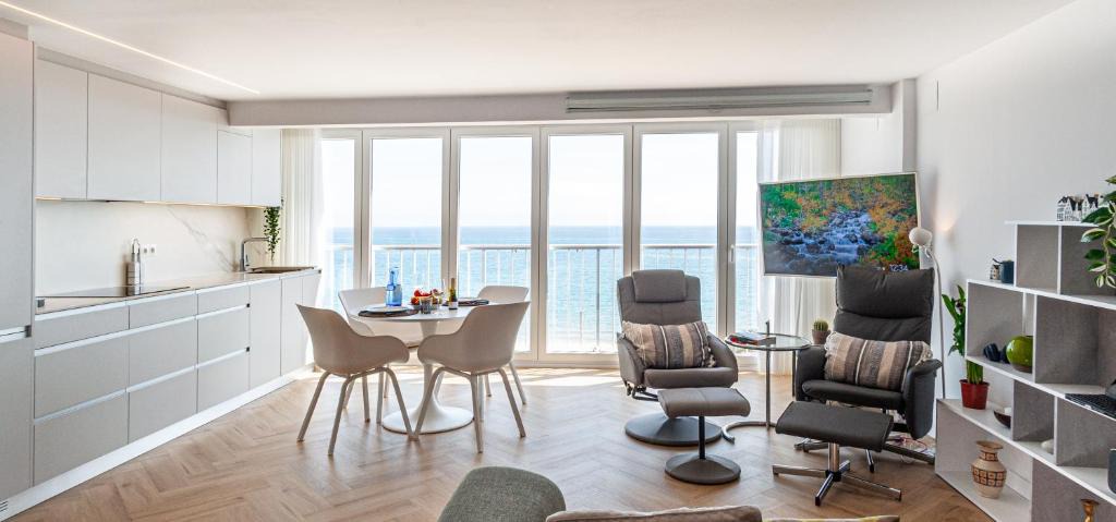 Coveta Fuma Apartment | Sohosuites Gloria Mar Beach