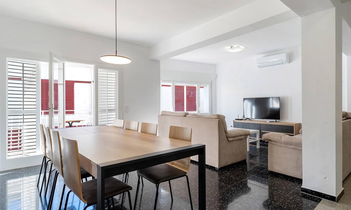 Platja d'Aro Apartment | Space with 5 bedrooms, 3 terraces and 150m beach