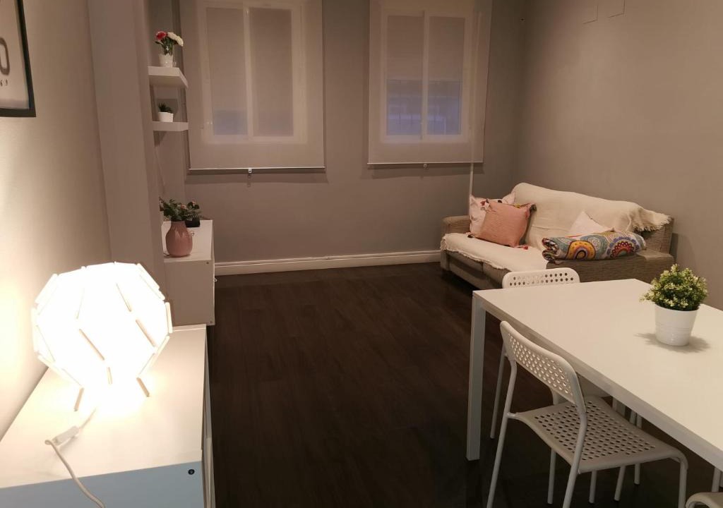L'Olivereta Apartment | Spring Rose Flat in VALENCIA
