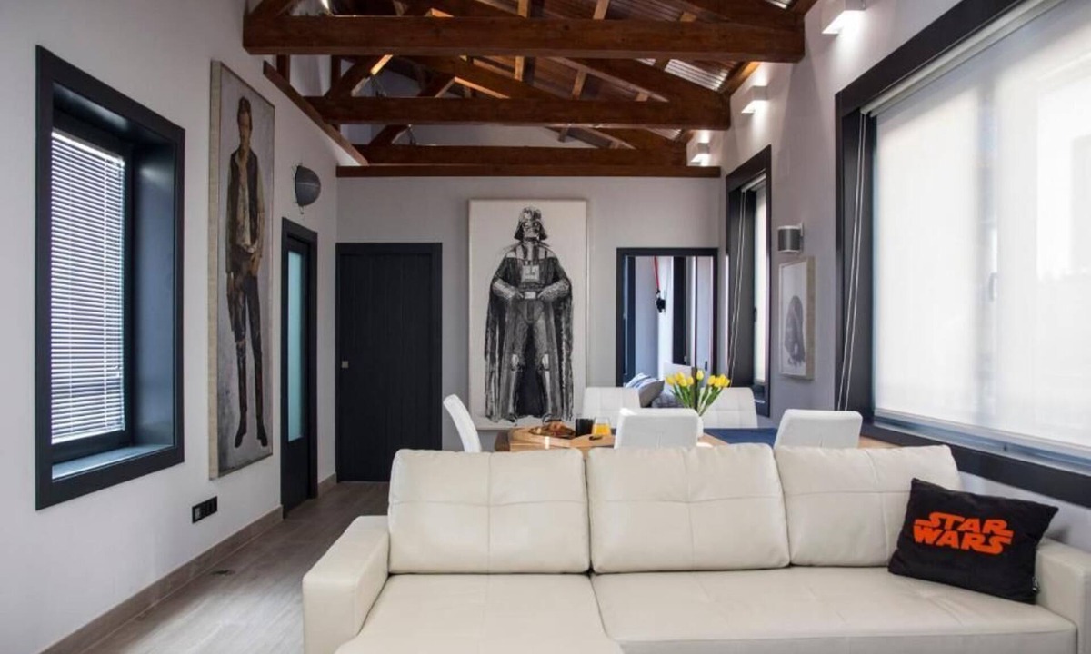 Centro Hotel | Star Wars Apartment