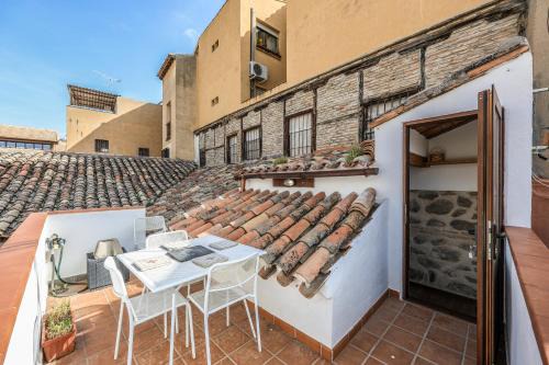 Toledo City Center Apartment | Stay in the Heart of Toledo