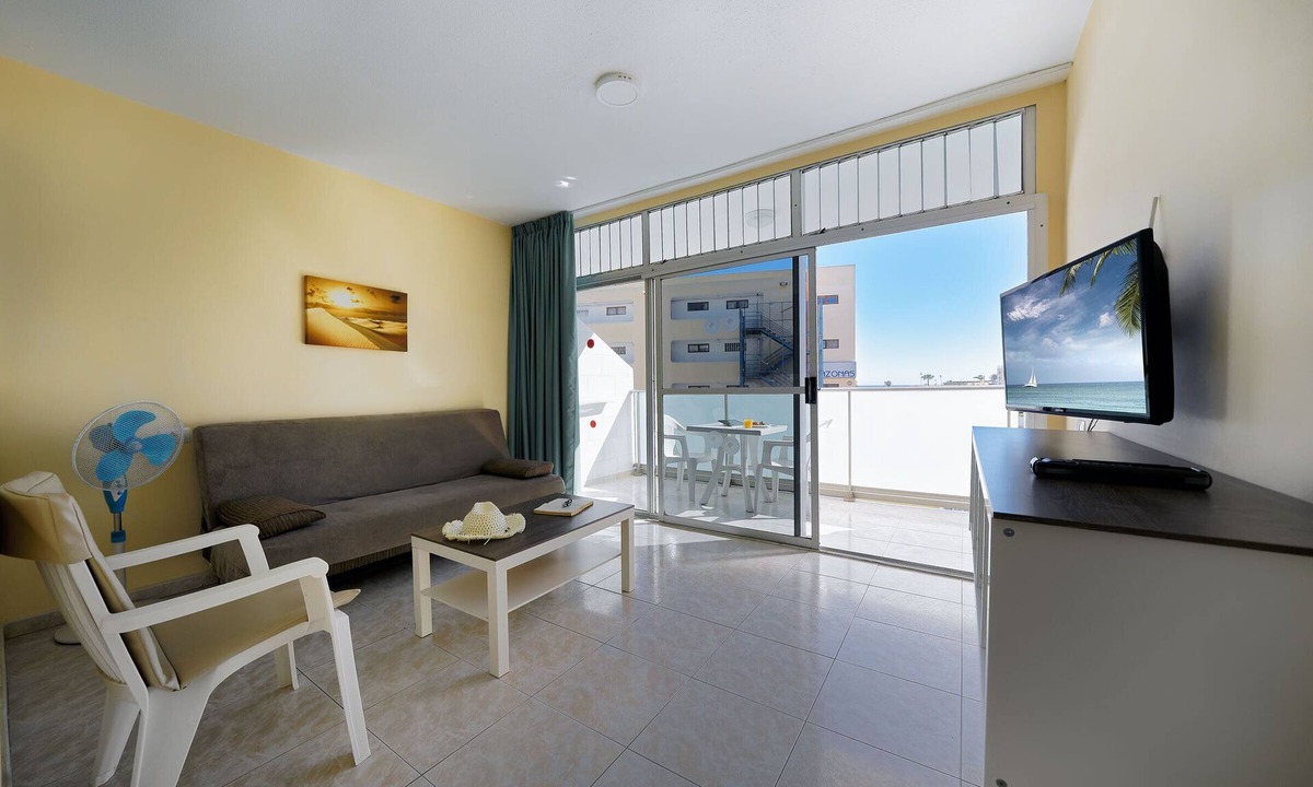 Playa del Ingles Apartment | Strelitzias Apartments