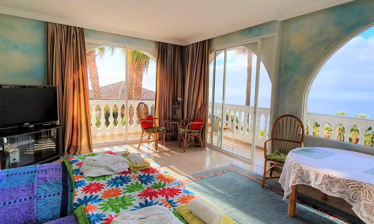 Sauzal Apartment | Studio apartment with fantastic views of the Atlantic Ocean