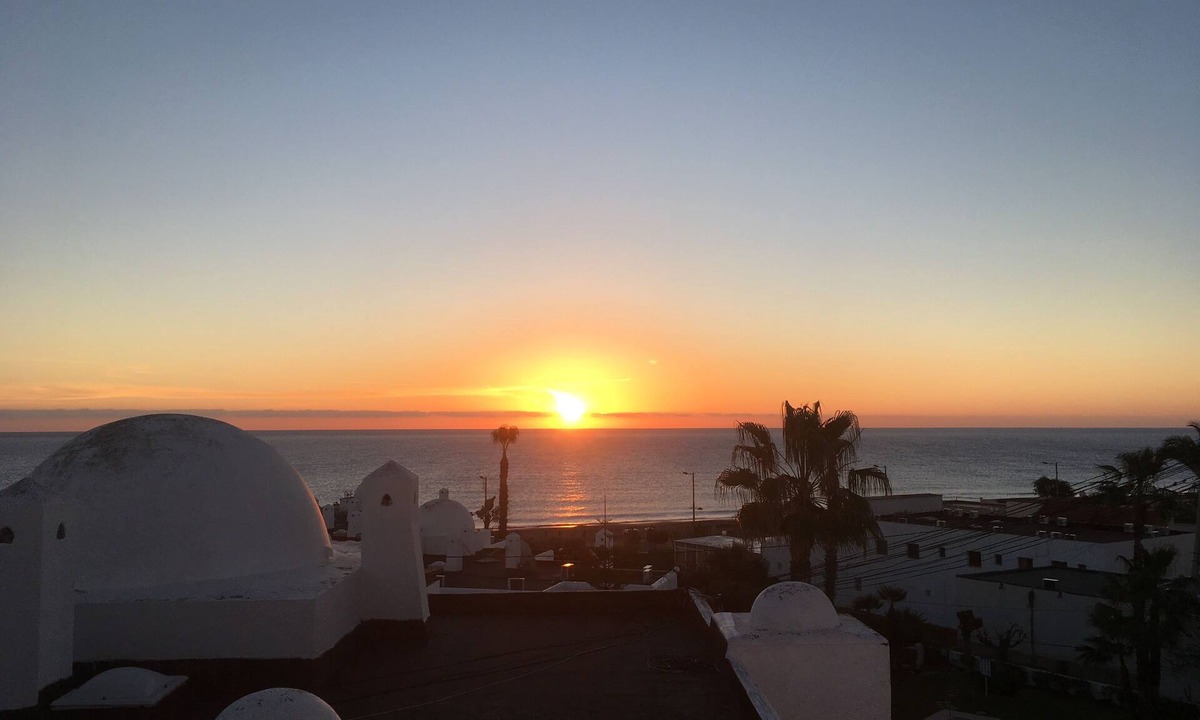 Mojacar Apartment | Studio apartment with stunning sea views (sleeps 4), close to the beach.