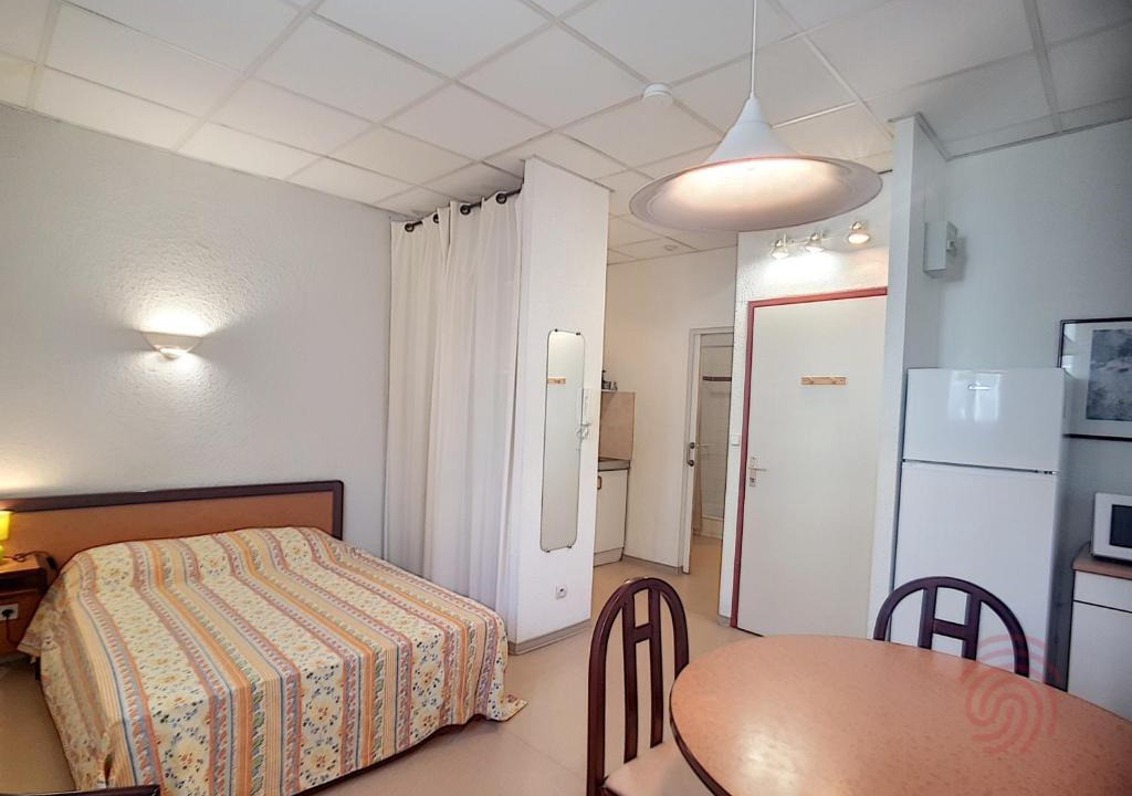 Lamalou-les-Bains Apartment | Studio Lamalou-les-Bains, 1 pièce, 2 personnes - FR-1-451-78