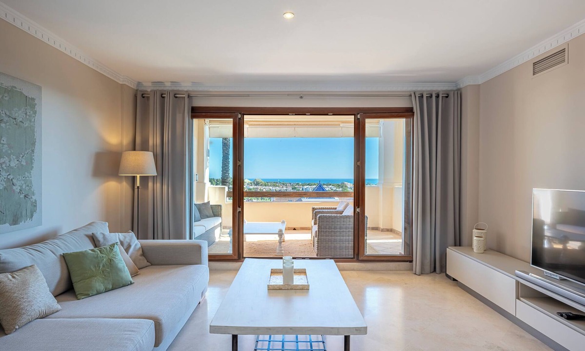 El Paraiso Apartment | Stunning full seaview apartment within gated community in quiet El Paraiso area