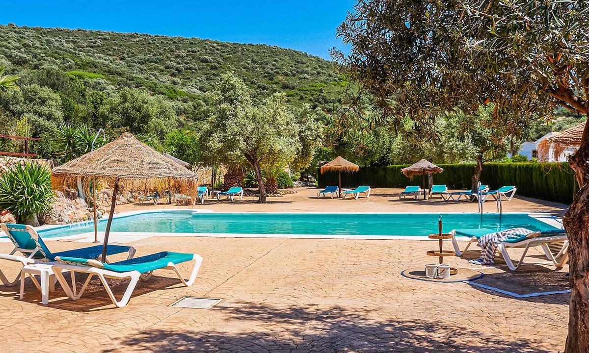 Estepa House | Stunning home in Estepa
