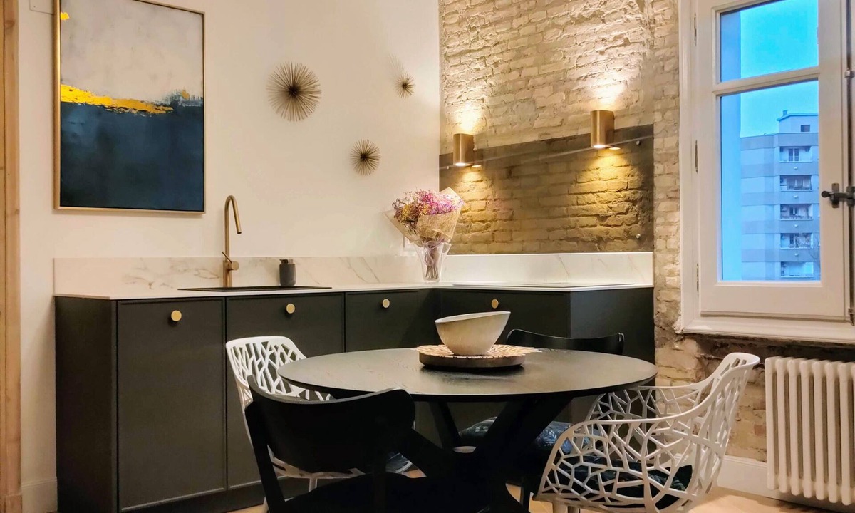 Zaragoza Centro Apartment | Stylish and centrally located studio in Gran Via with views and parking