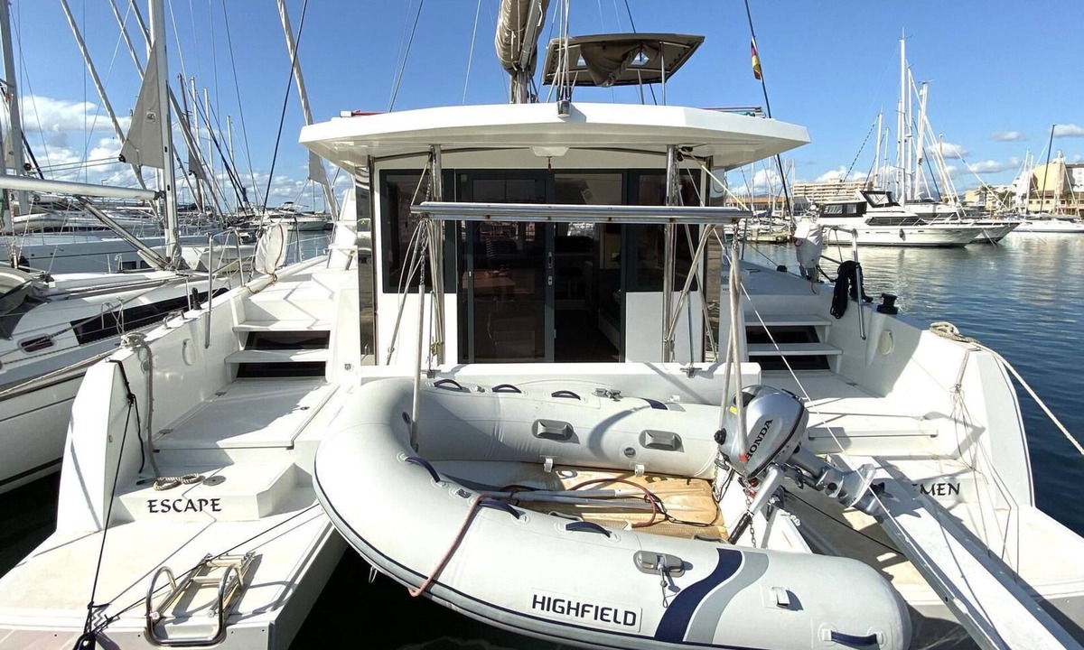 Can Pastilla Boat Rental | Sun-Kissed Sailing Adventure in Islas Baleares, Mallorca