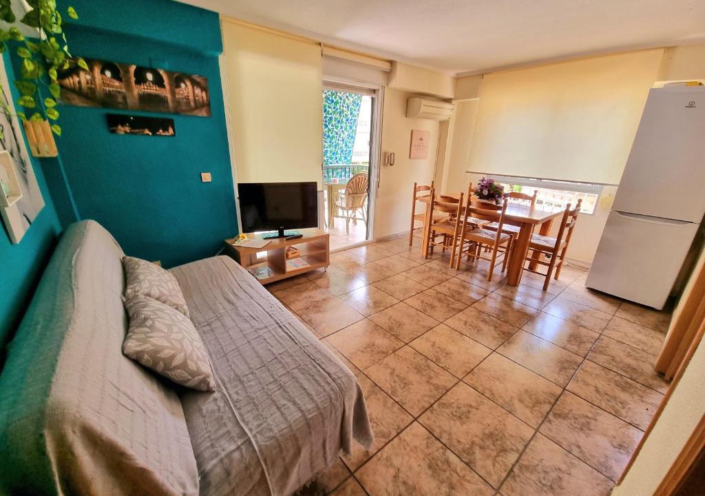 Santa Pola Apartment | Sunflower Salamanca