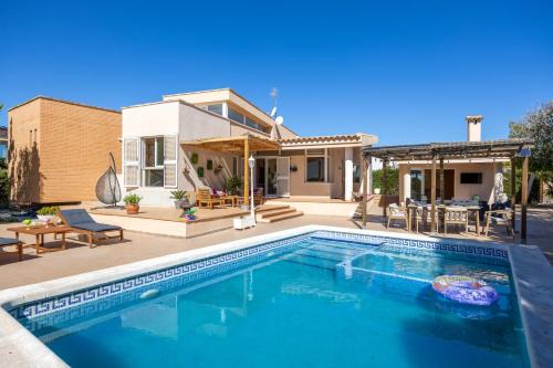 San Vicente del Raspeig Villa | Sunny Escape Villa Alicante - Private Pool, BBQ, Wifi & Free Parking