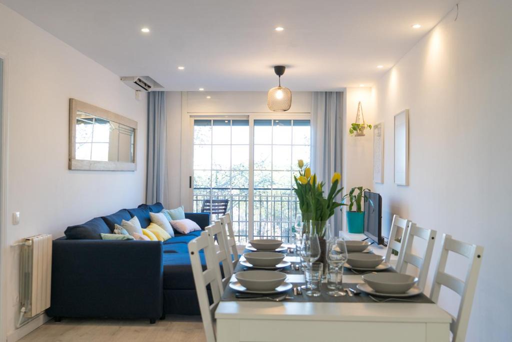 Sant Adria de Besos Apartment | Sunrise Apartment