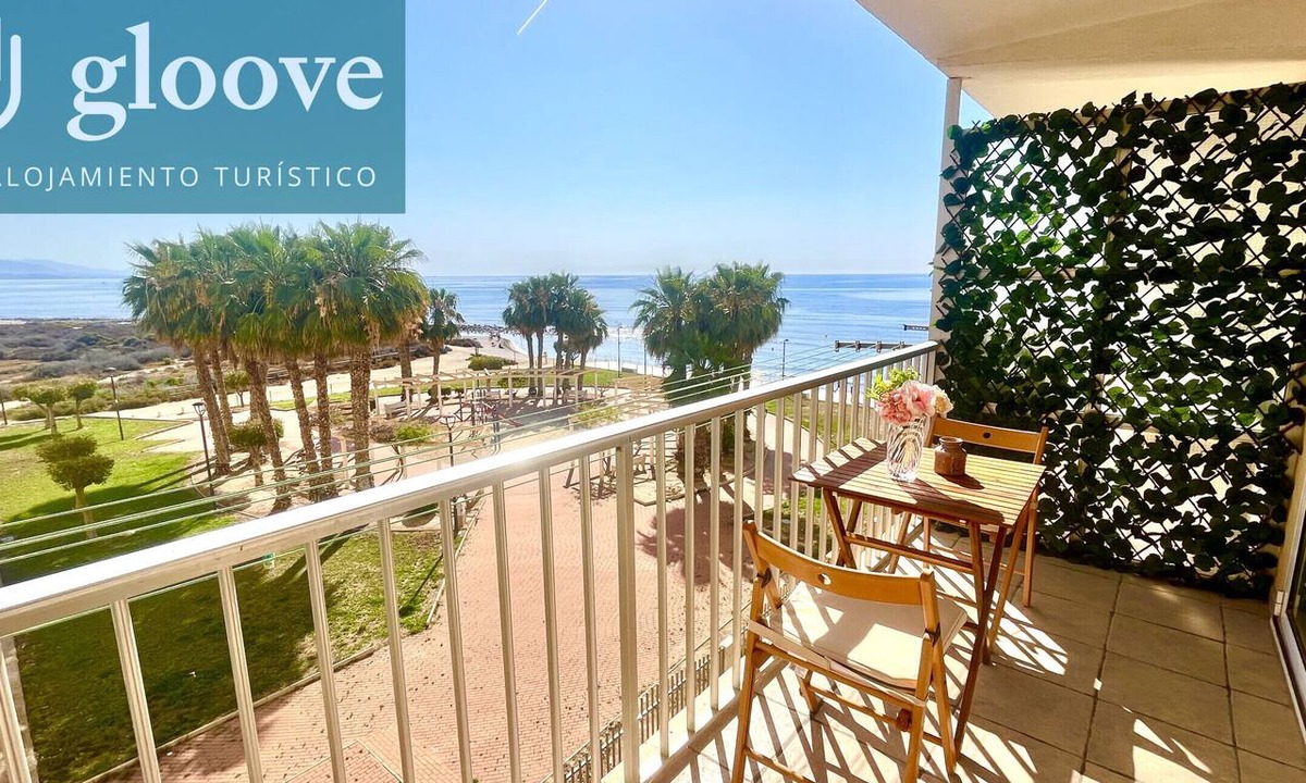 Coveta Fuma Apartment | Sunrise at Home by Gloove