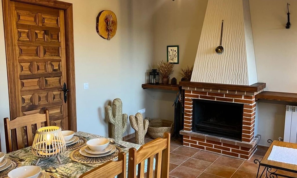 Alarilla Apartment | Superior Apartment