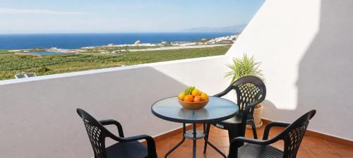 Los Silos Apartment | Tenohomes Ocean View Terrace Apartment Los Silos