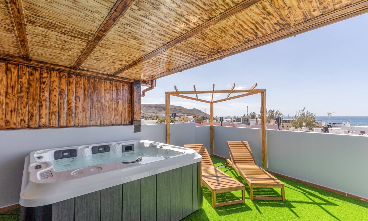 Pajara Apartment | Terra Nova Penthouse: Sea View Apartment with Wi-Fi & Air Conditioning