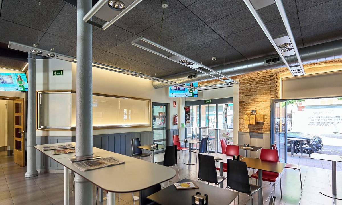 Valladolid Hostel | The Book Factory Hostel by gaiarooms