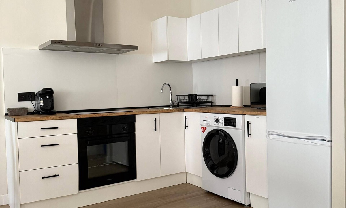 Argamasilla de Alba Apartment | The Cabinet