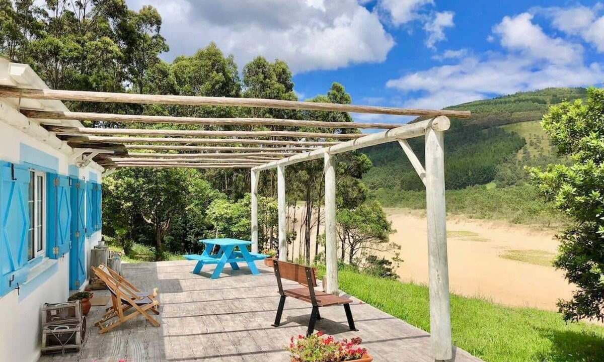 Ortigueira House | The Cliffs - Surf Lodge Esteiro