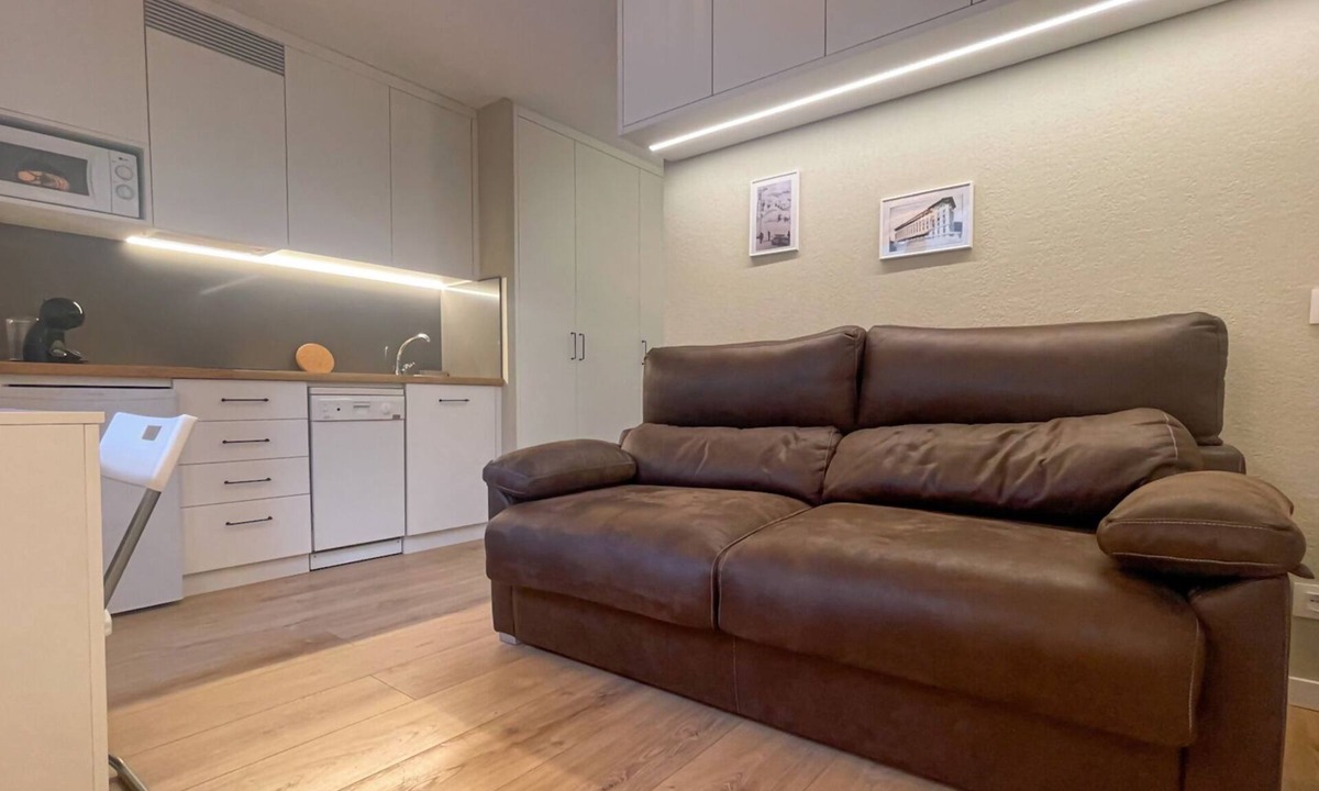 Enveitg Apartment | The Enveitg Retreat