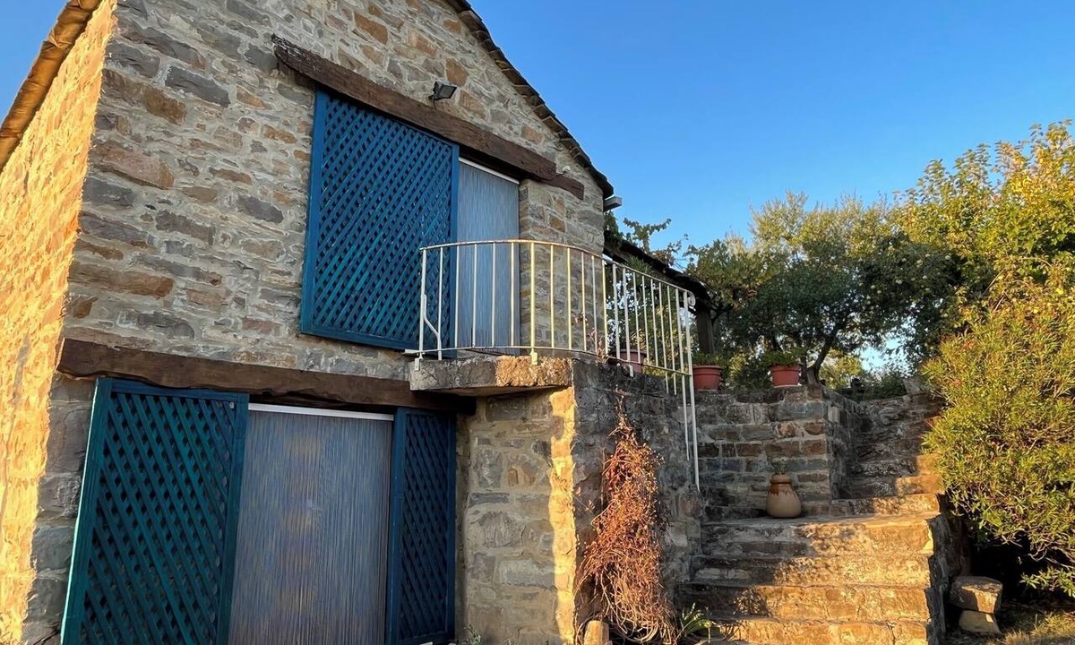 Banaston House | The Era of Banastón Usana