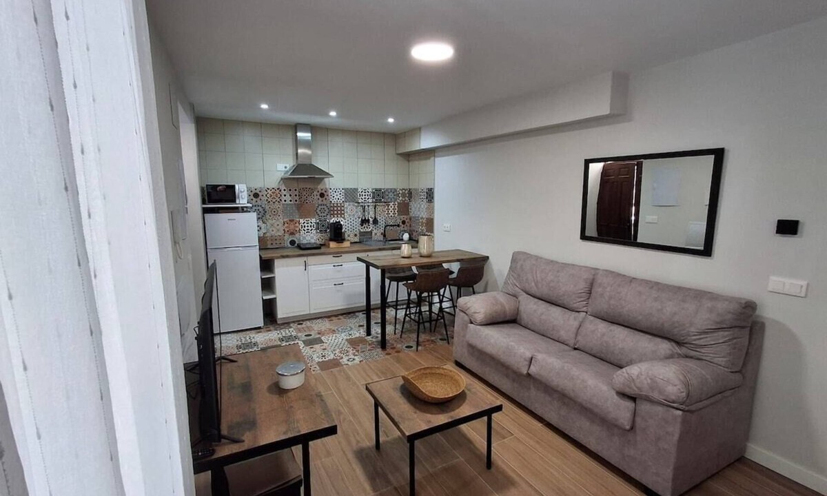 Brihuega Apartment | Tierra de Lavanda-La Reja Dorada Apartments