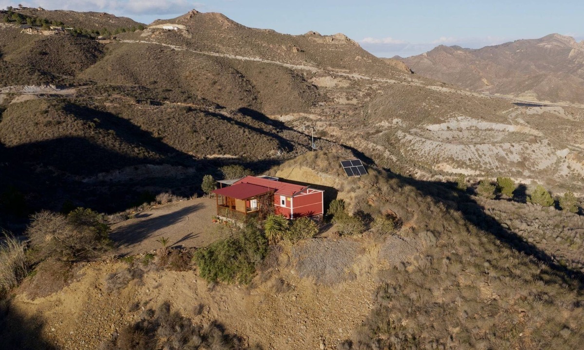 Majada del Moro House | Tinyhouse Maria, in the middle of quiet nature with panoramic view, 13KM to the sea.